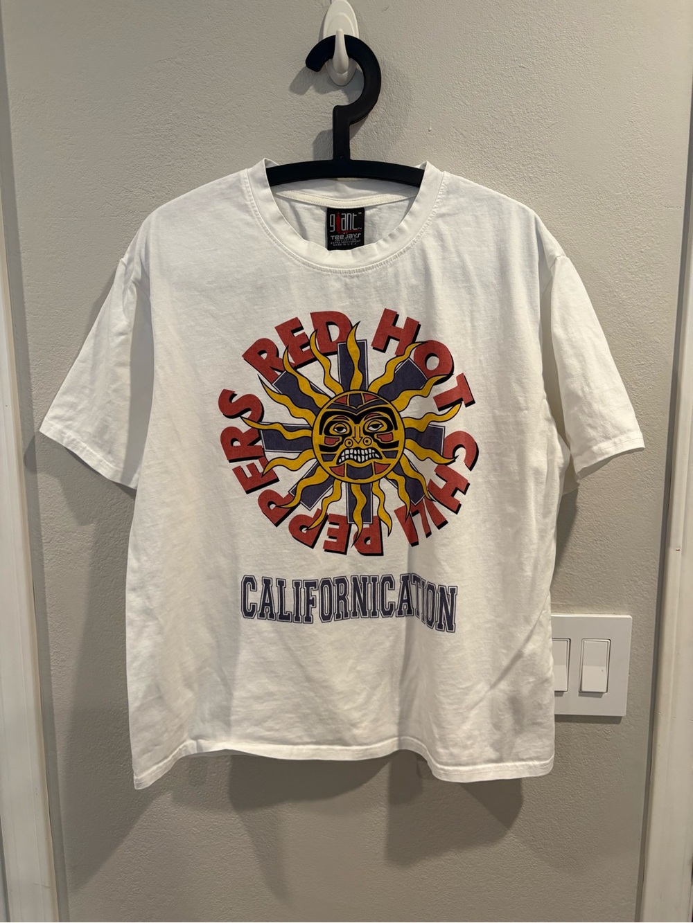 'Red Hot Chili Peppers Californication T-shirt Men’s Size Medium
